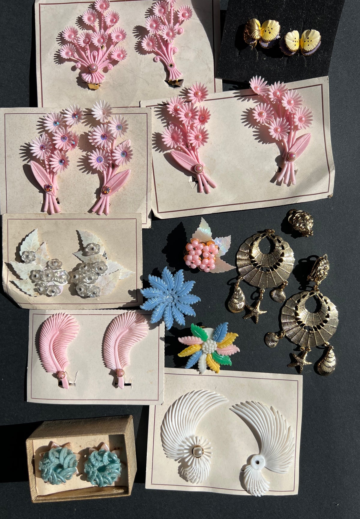 Job Lot of Vintage Clip On Earrings for Repair or Repurposing