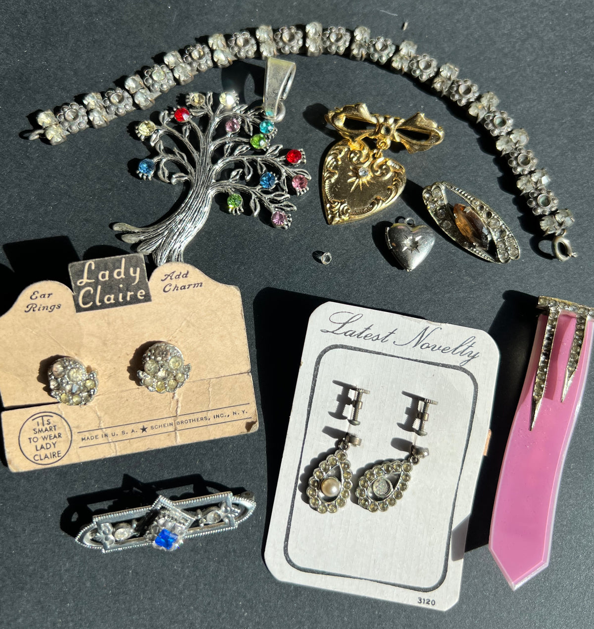 Job Lot of Vintage Jewellery incl. Glass Dress Clip that Need New Crystals