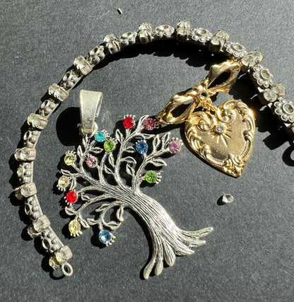 Job Lot of Vintage Jewellery incl. Glass Dress Clip that Need New Crystals