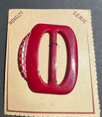 Carmine Red Curved and Carved 1940s 6cm Tall Belt Buckle