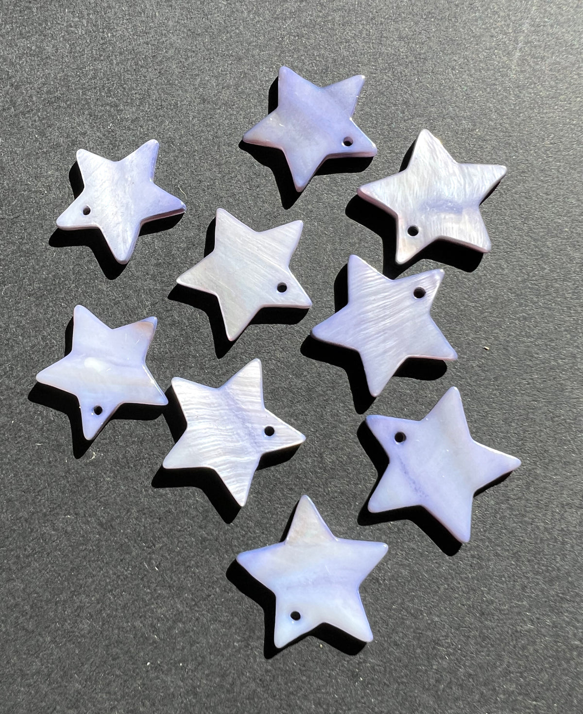 10 Lilac Mother of Pearl 2.5cm Stars - Earrings, Necklaces, Christmas Tree Decorations ?
