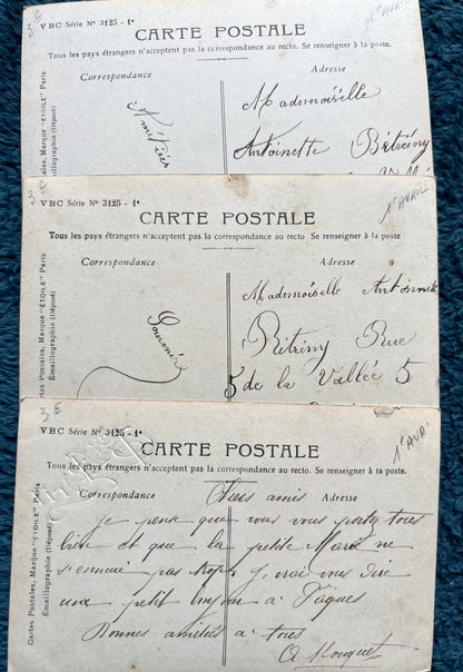 Series of 3 Bizarre Poisson d'Avril Fish Postcards