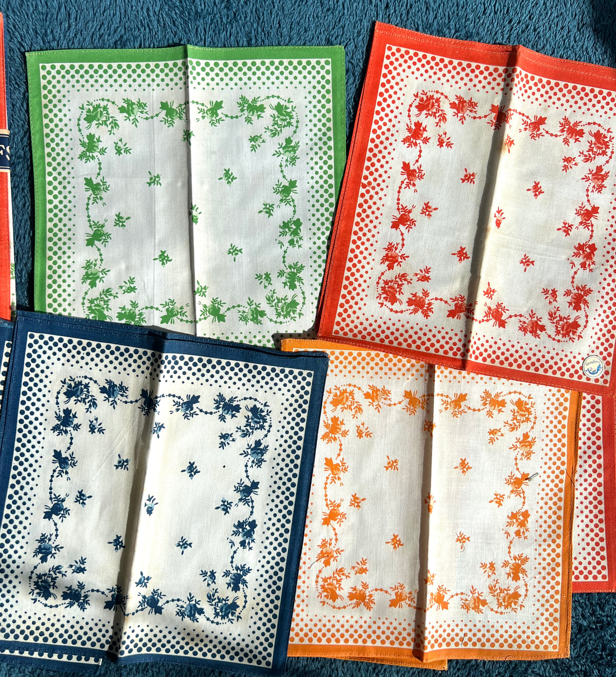 Set of 12 Vintage 1940s/50s  Pretty Japanese Cotton Hankies