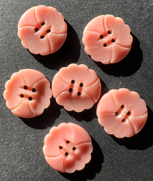 6  Crepe Pink 1.7cm Vintage French Buttons