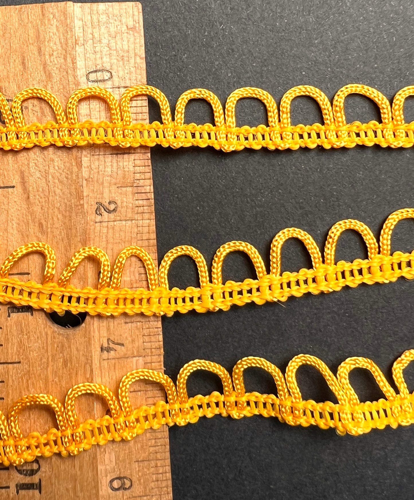 36 yds Cheerful Looped Gold Yellow Vintage Trim -1cm wide - Made in England