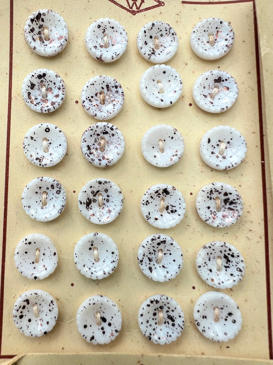 24 Unusual Vintage White Glass Paint Spatter 1cm Buttons