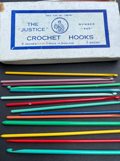 5 Bright Vintage Casein Crochet Hooks Gauges 8 - 12