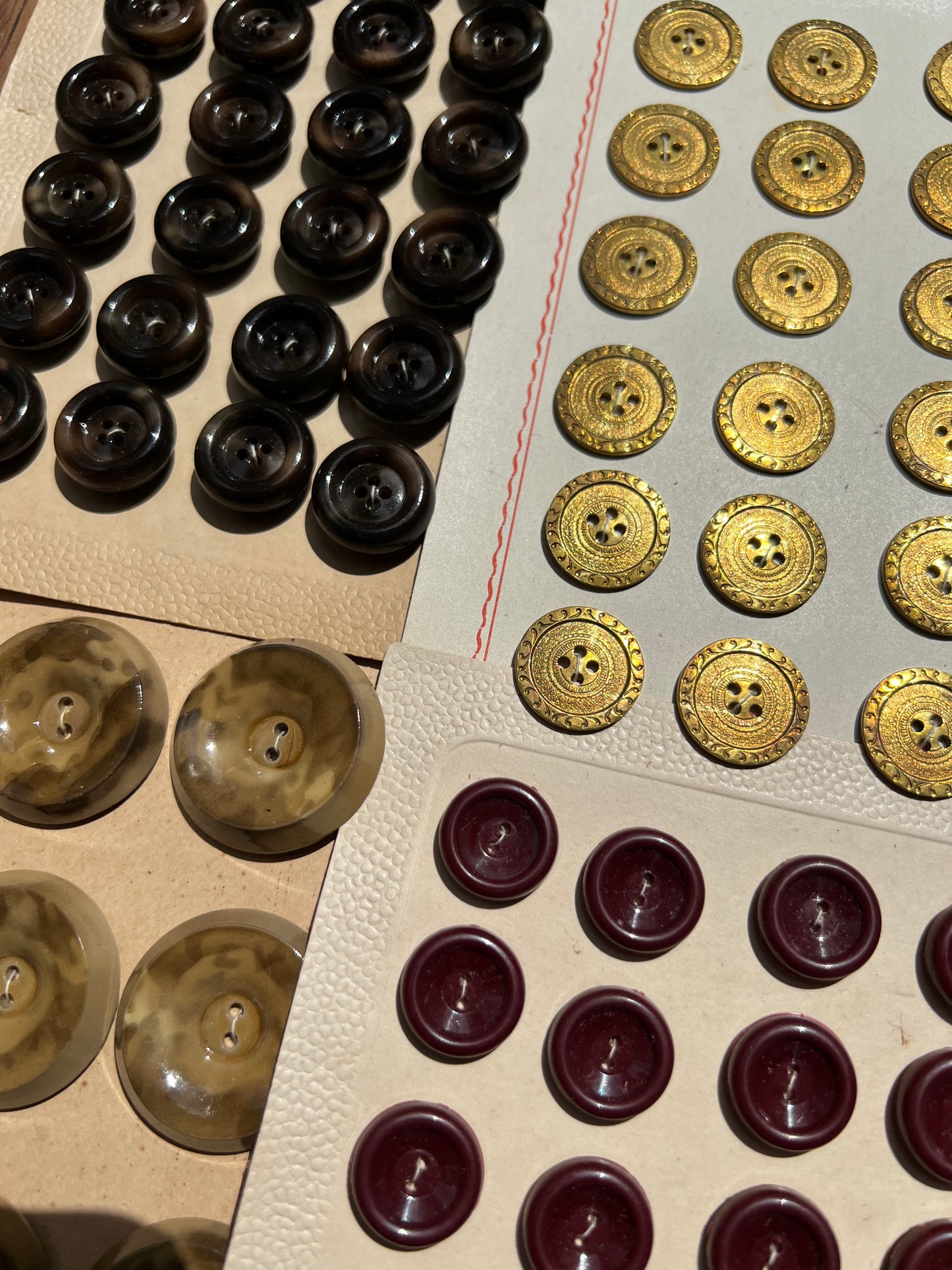 12 Sheets of Vintage Metal, Plastic and Glass Buttons (P)