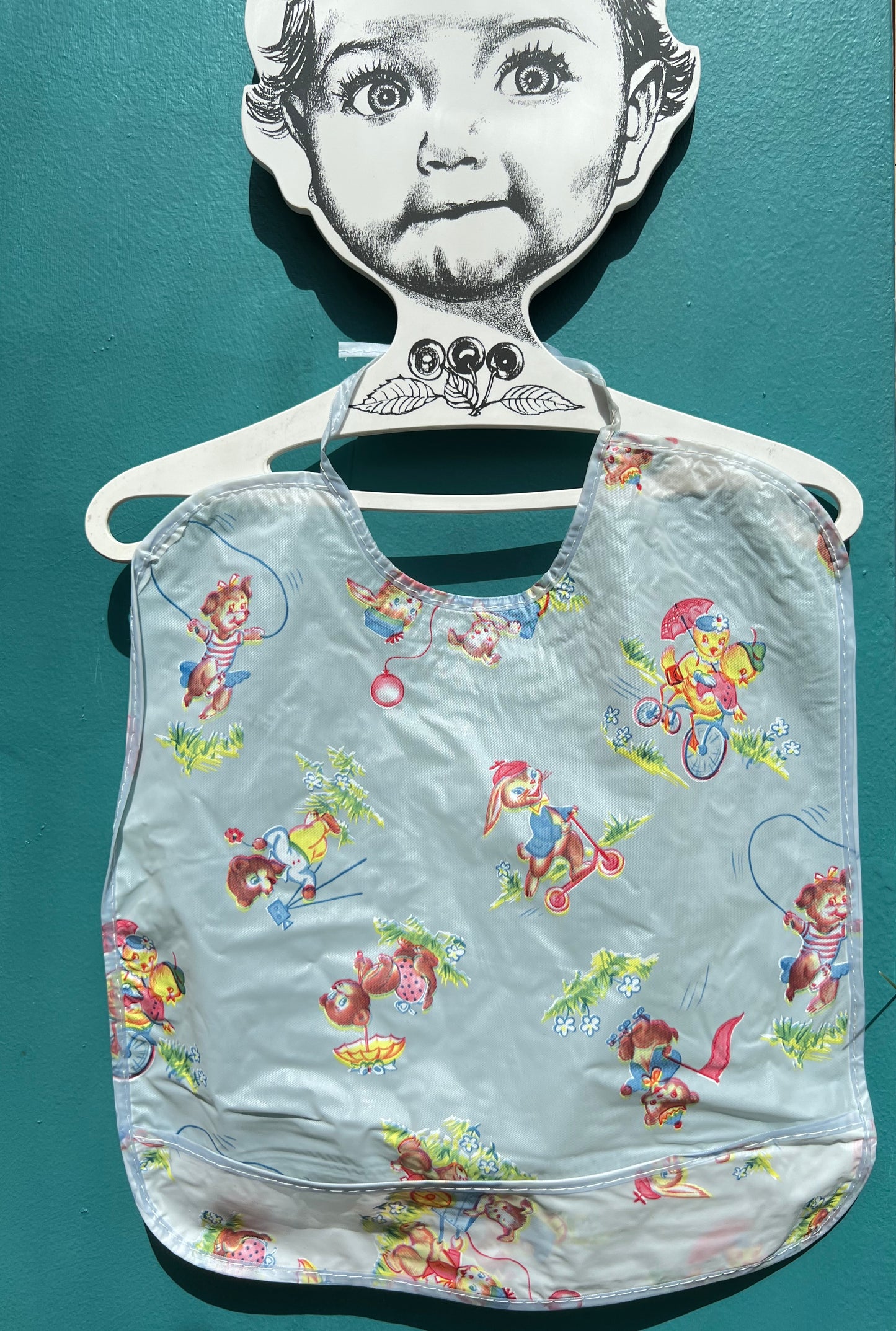 Delightful 1950s Bibs Decorated with Cute Anthropomorphic Animals