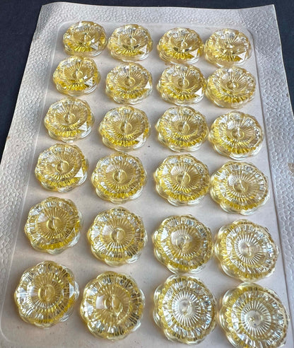 6 or 24 Vintage Sparkling 2cm Light Yellow Buttons