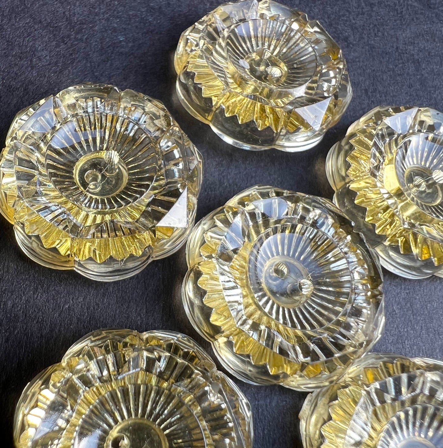 6 or 24 Vintage Sparkling 2cm Light Yellow Buttons