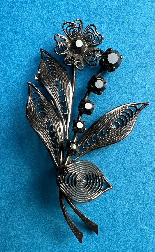 1940s Black Filigree + Faceted Glass Flower Brooch