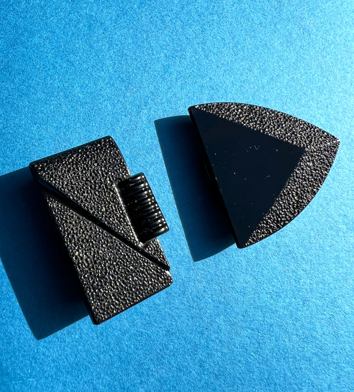 Very Deco 1930s Czechoslovakian Textured Pressed Black Jet Glass 2 Part Buckle for 2.2cm Belt.