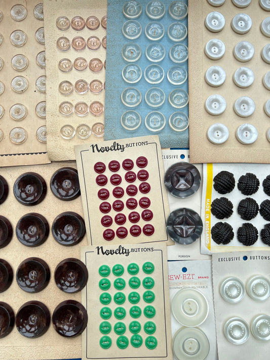 11 Sheets of Vintage Buttons (15)