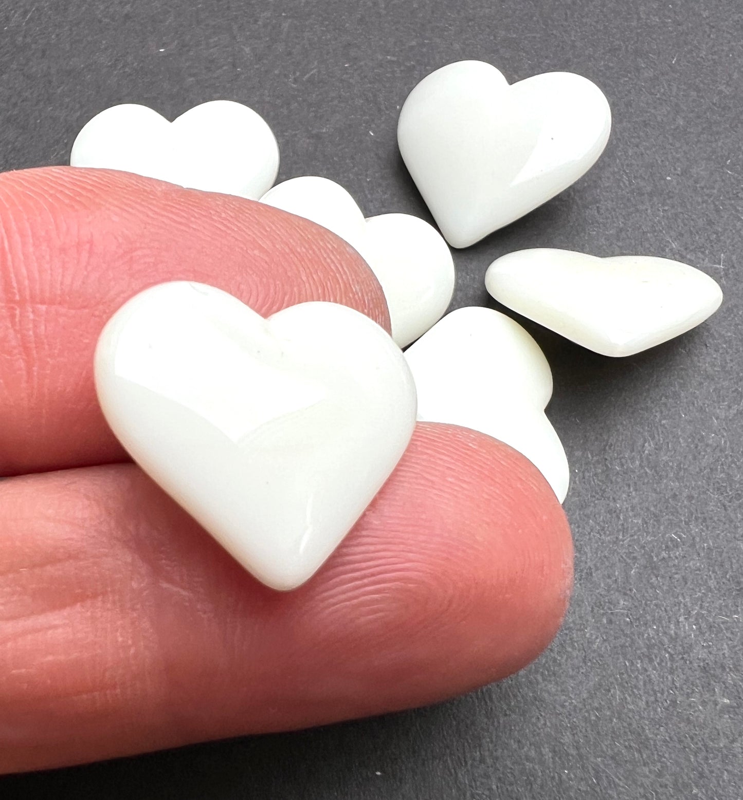 5 Vintage Czech BIG 1.8cm White Glass Heart Buttons