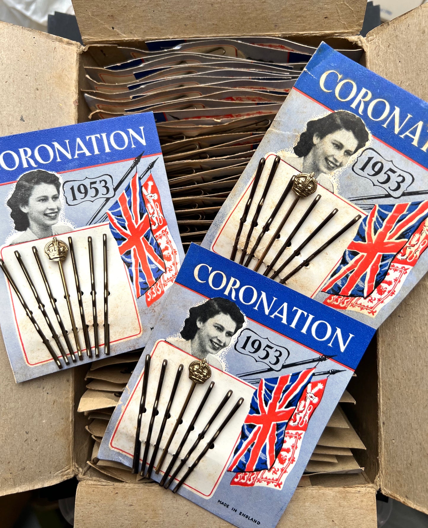 Original 1953 Box of 72 Coronation Hair Pins - slight seconds.