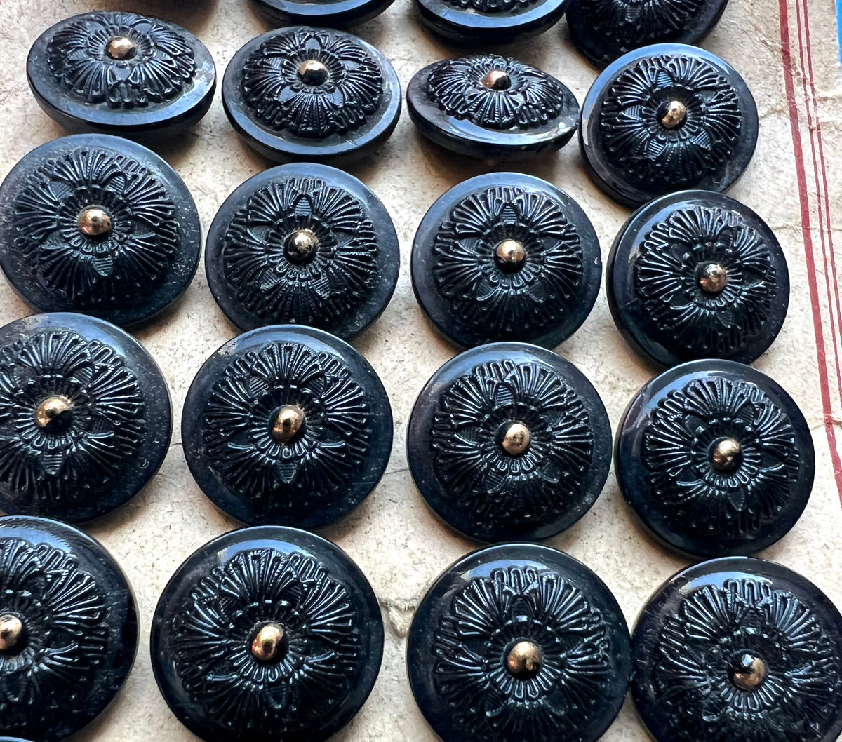 1  Ornate Early C20th Black + Gold Glass 1.8cm Button