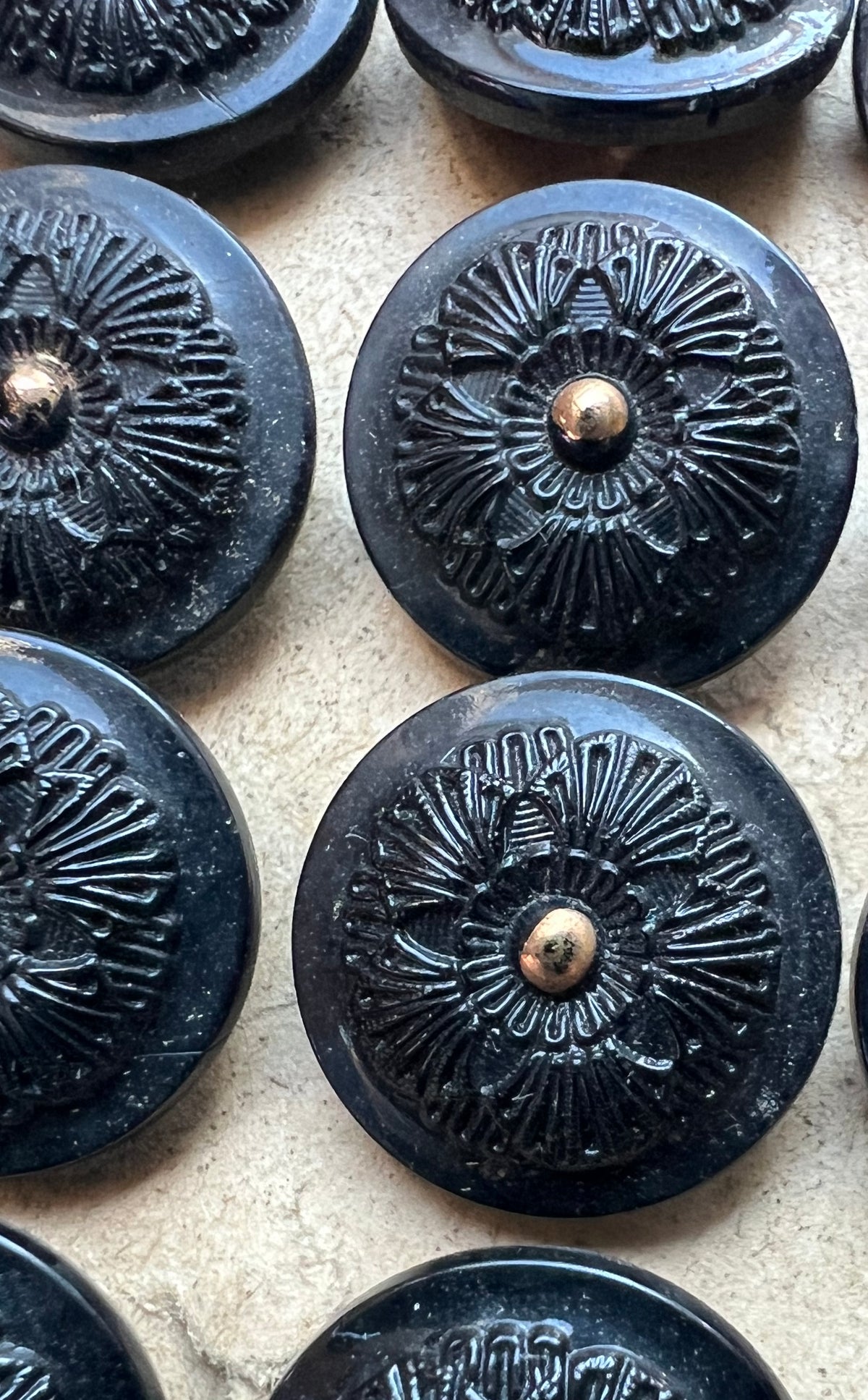 1  Ornate Early C20th Black + Gold Glass 1.8cm Button