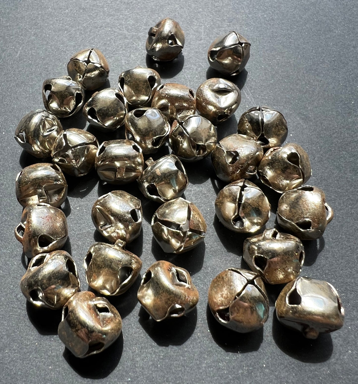 30 Little Vintage Bells