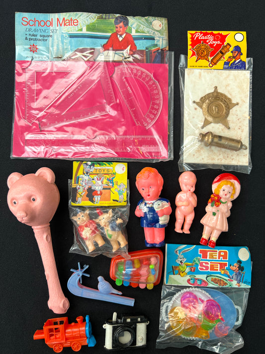 Job Lot of 12 Compromised Vintage Toys (3)