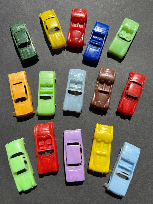 15 or 30 Vintage 1960s Cars - 5cm -  Made in Hong Kong
