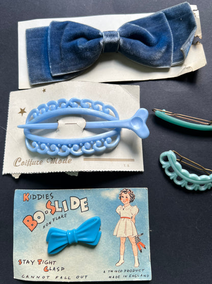 10  Vintage Blue Hair Pins, Clips and Bows.