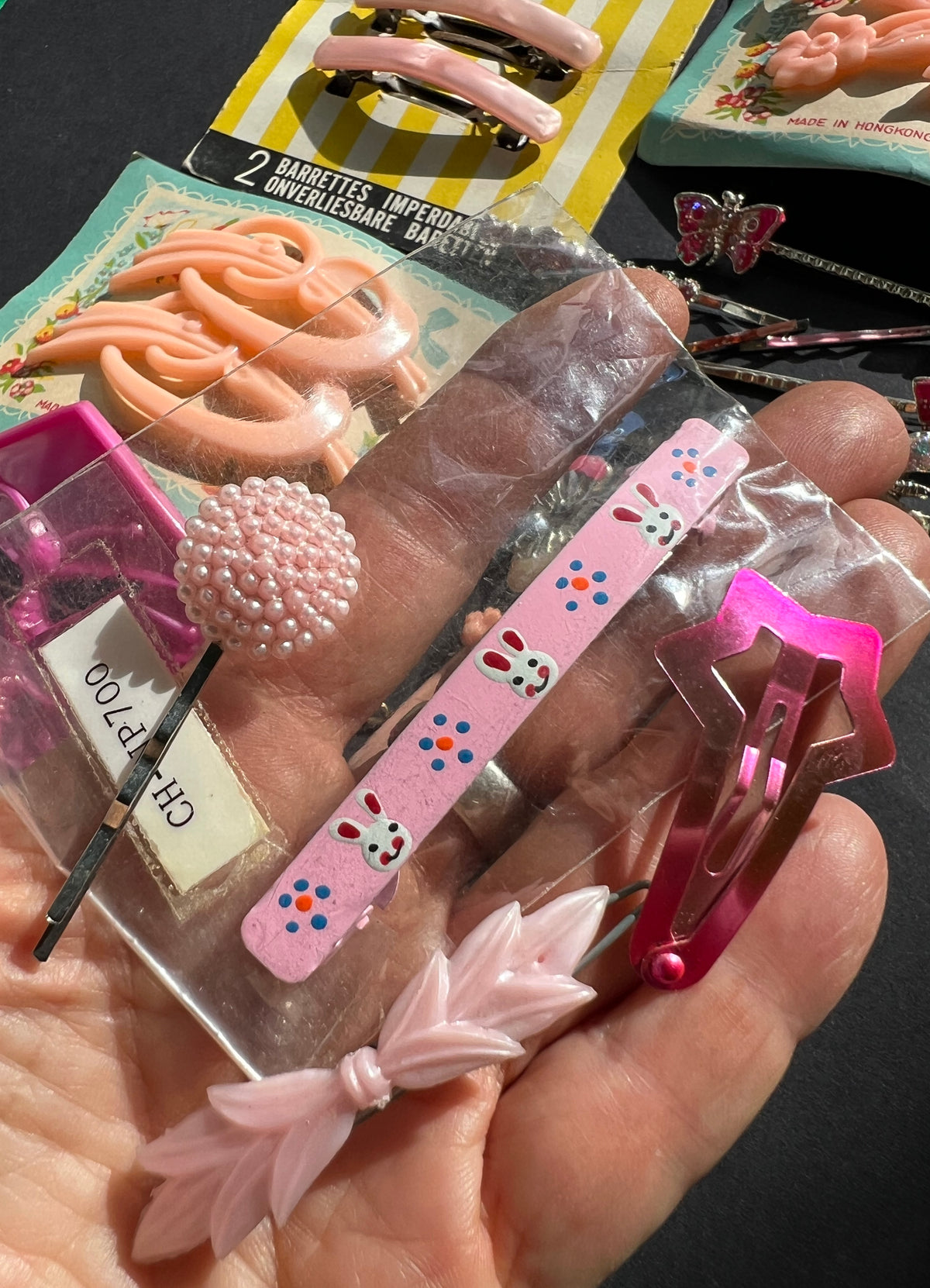 20  Vintage Pink Hair Pins & Clips