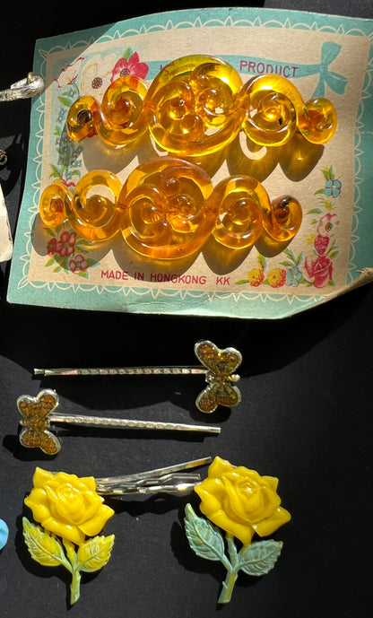 10 Vintage Yellow & Gold Hair Pins, Clips, & Barrette.