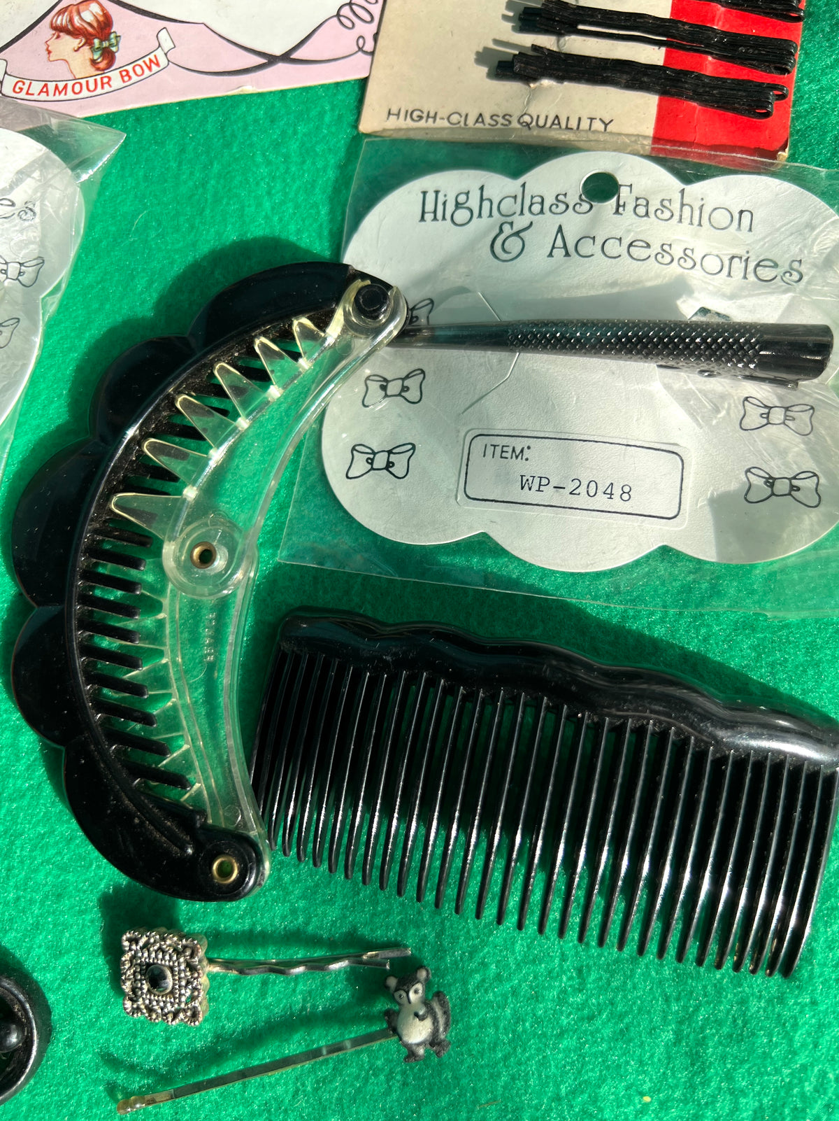 Job Lot of Vintage Black Hair Pins, Clips & Bow.