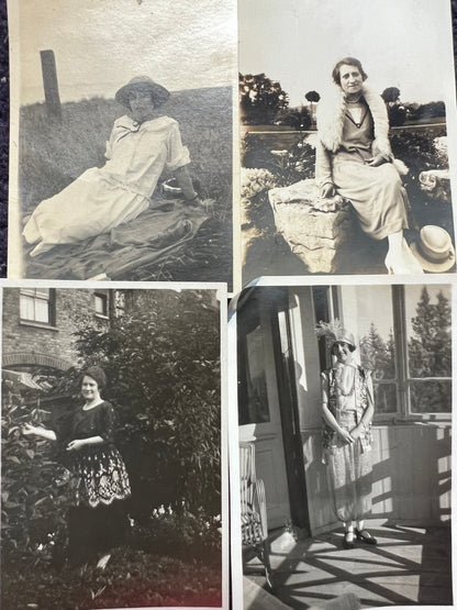 16 Photos of Women in the 1920s and 1930s  (F16)