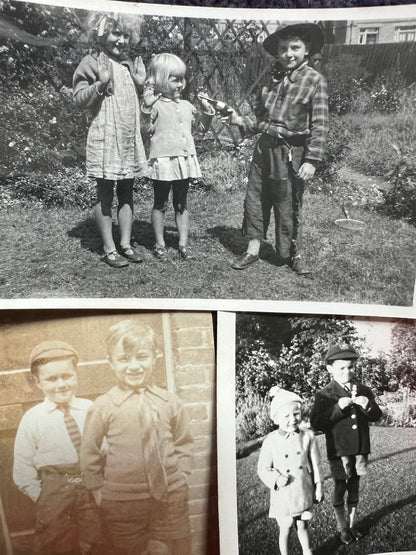 15 Old Photos from the 1920s - 70s of Siblings (F22)