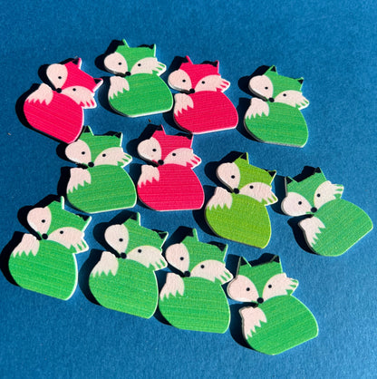 12 Wooden Flat Back 3.5cm Foxes