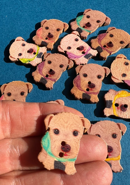 21 Wooden Puppy 3cm Buttons