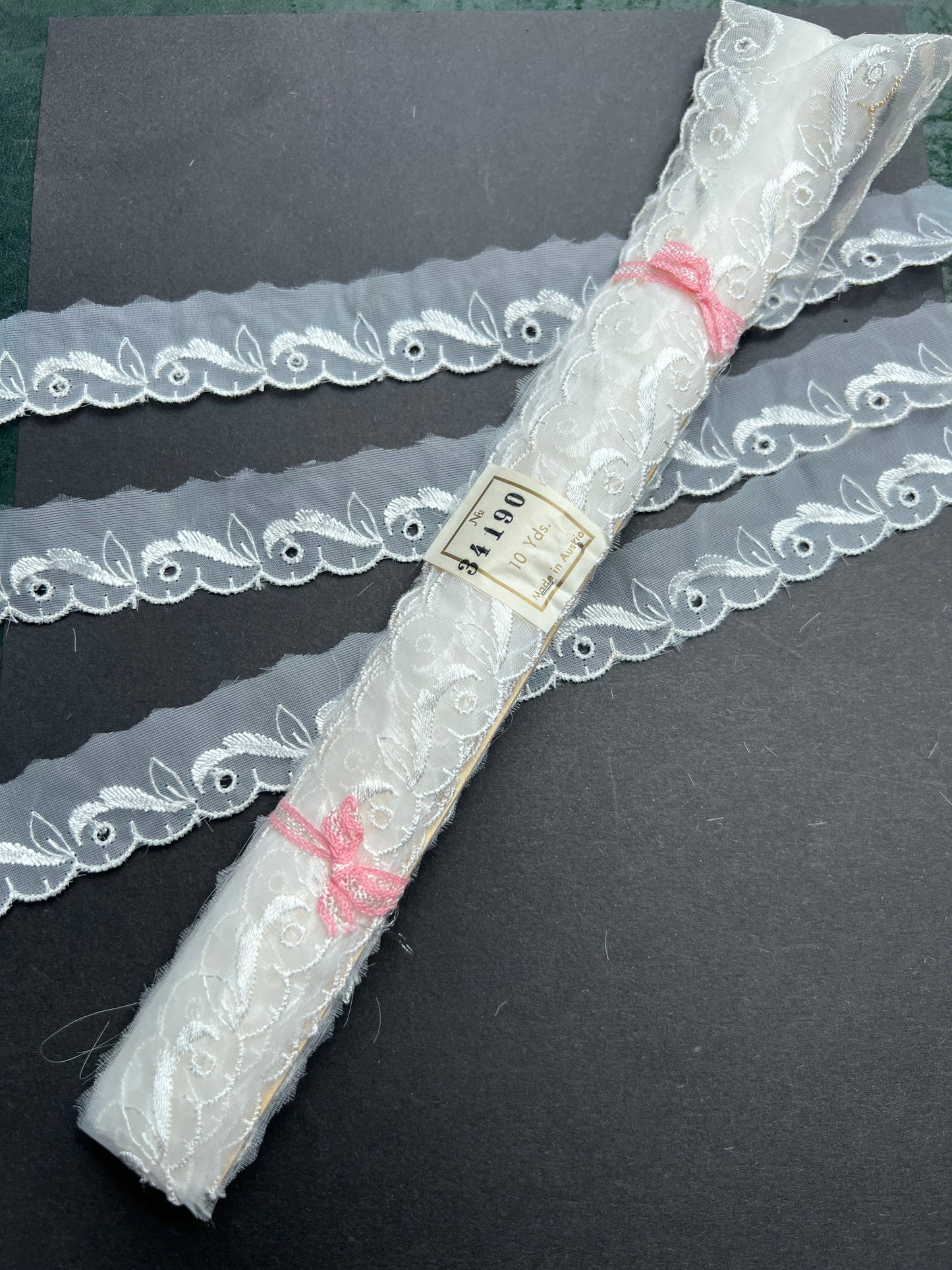 Job Lot of 7 Unused Bundles 70m of Genuine Vintage Austrian Pretty Lace Trim