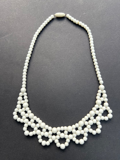 Pretty Vintage White Glass Bead Necklace