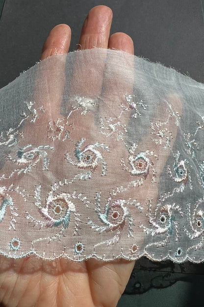 1m Exciting Vintage 11.5cm wide Fireworks Trim