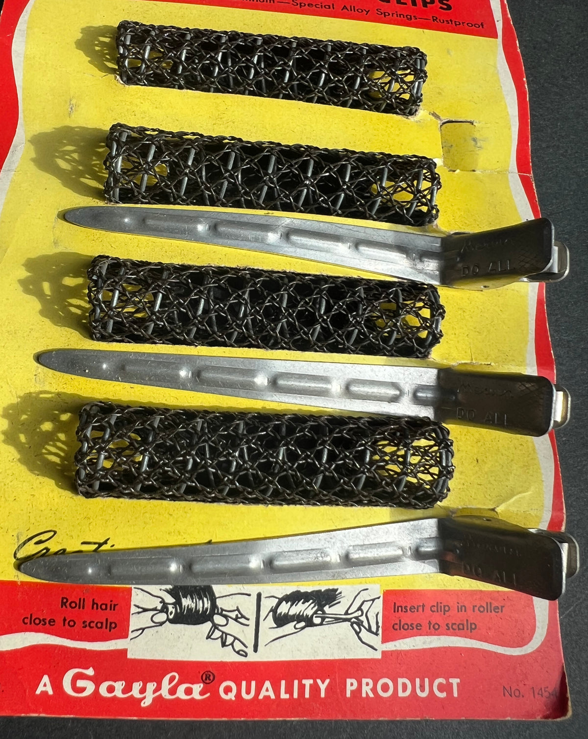 Sheet of Vintage - 1958 -  Lady Mervin HAIR ROLLERS + DO-ALL CLIPS