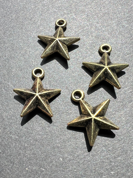 4 Little 1.5cm Bronze Tone Charms.