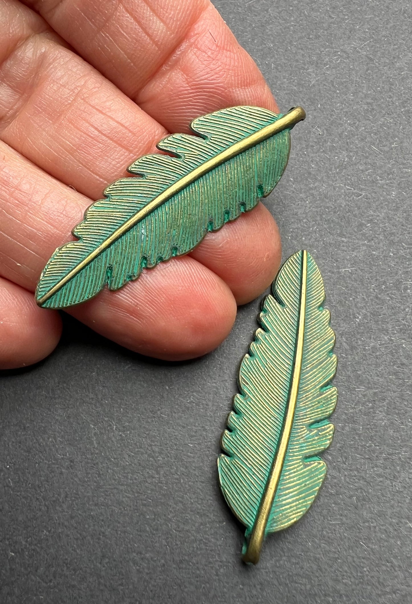 Most Appealing 4.5cm Verdigris Leaf Pendant / Charm