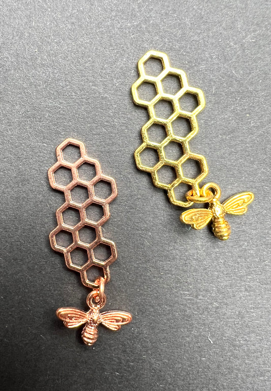 Golden Bee and Honeycomb 4.5cm  Charm / Pendant
