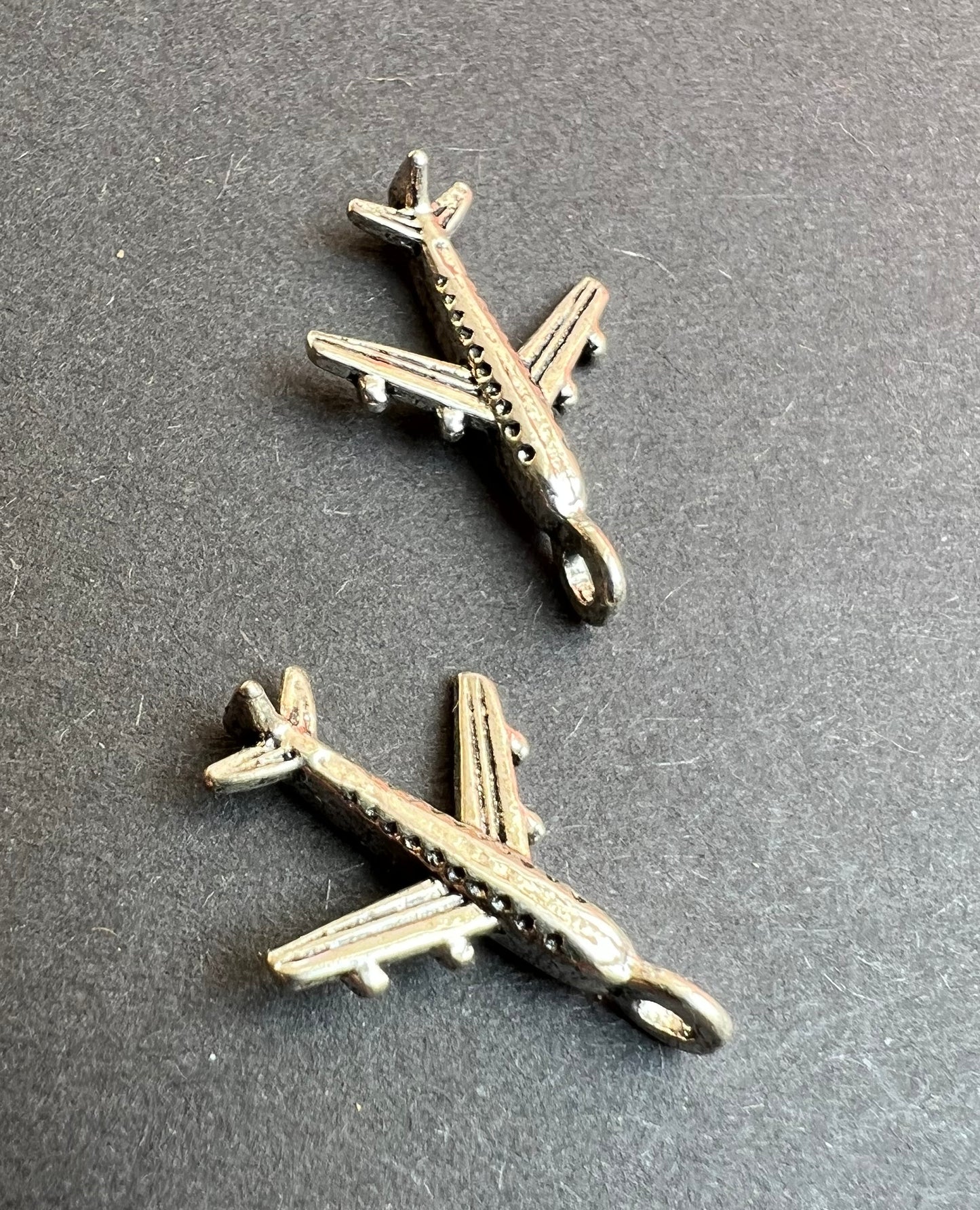 2cm Aeroplane Charm/ Pendant