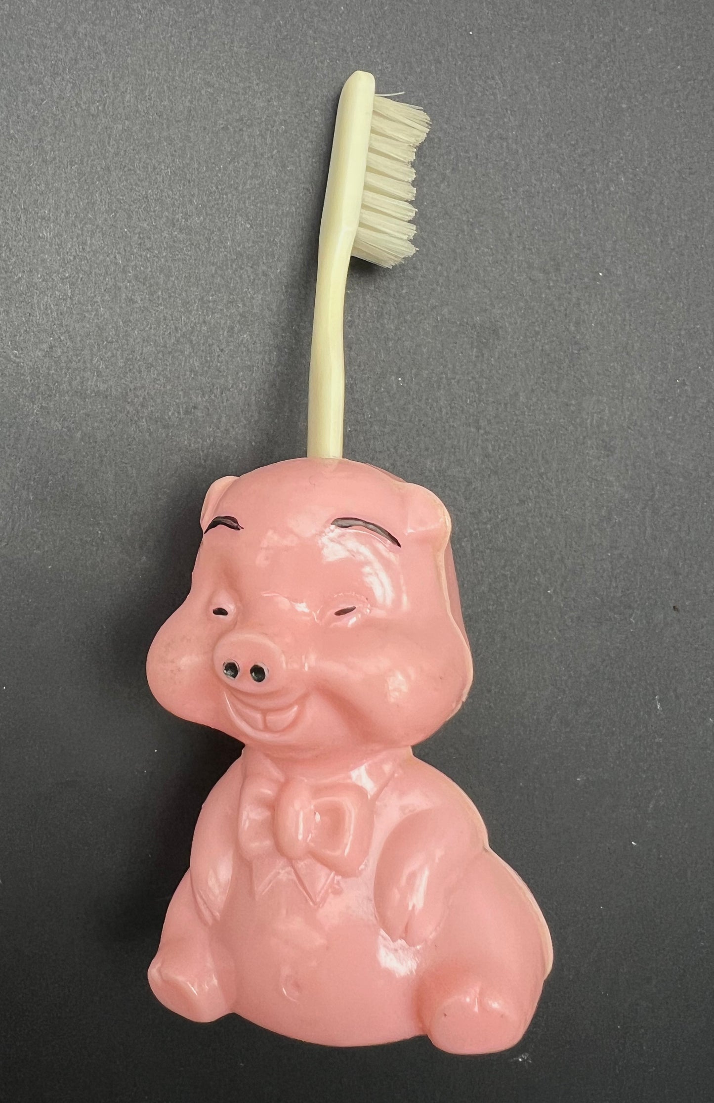 Little Vintage Pigs Toothbrush Holder
