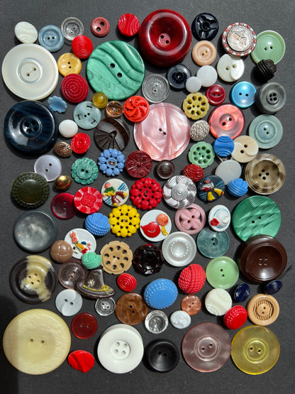 Varied Job Lot of 100 Different Vintage Buttons
