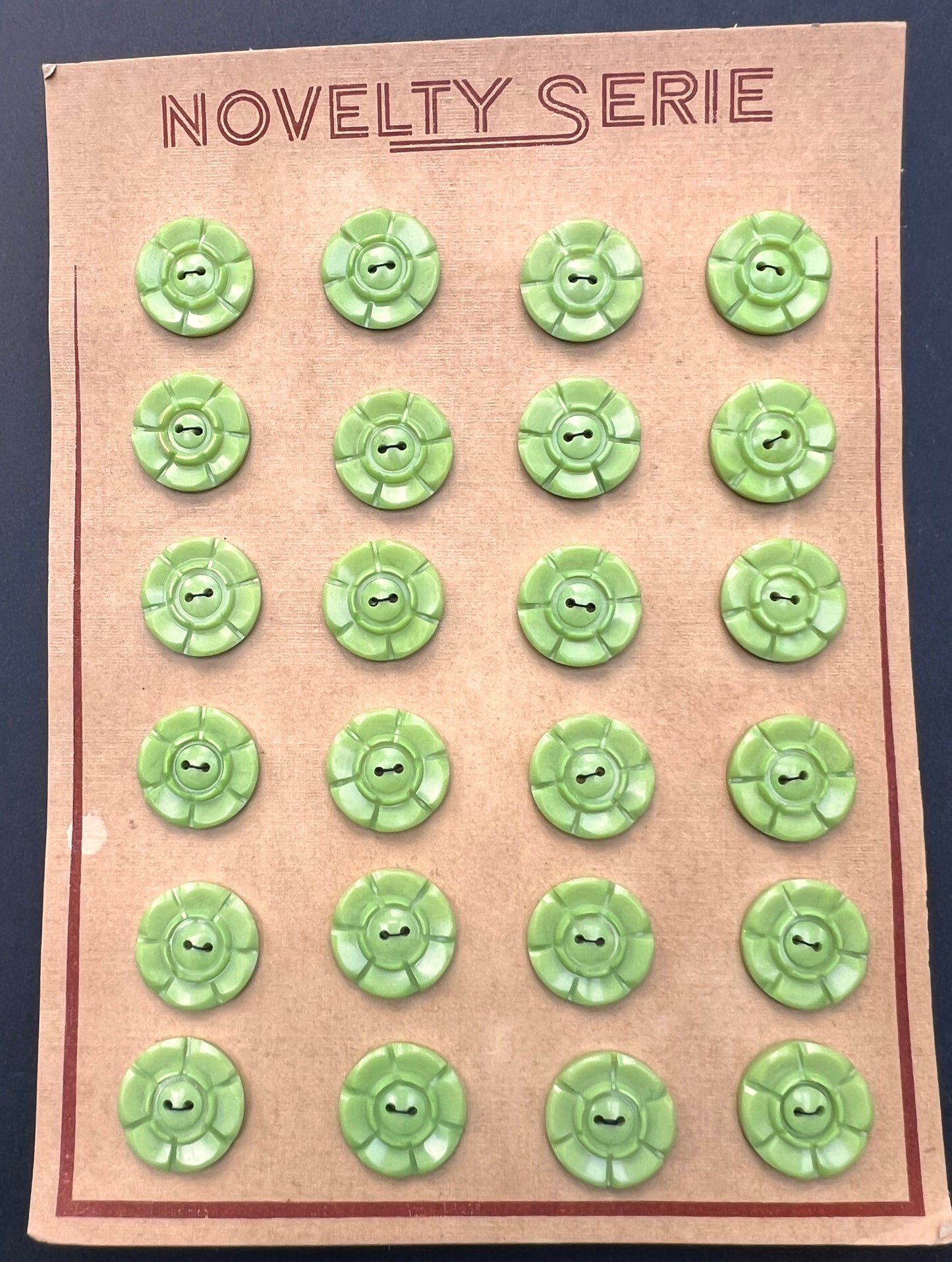 Pistachio Green 1940s 2.2cm + 1.6cm Buttons 6 loose or 24 on Sheet