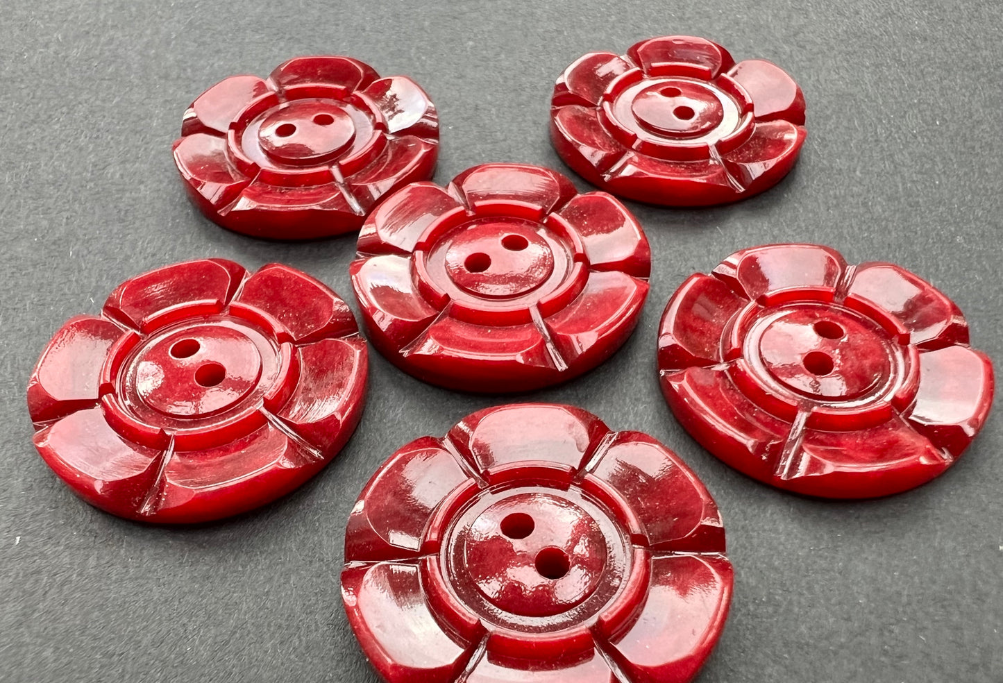 Rich Ruby Red Vintage 2.2cm or 1.6cm Vintage  Buttons  6 or 24