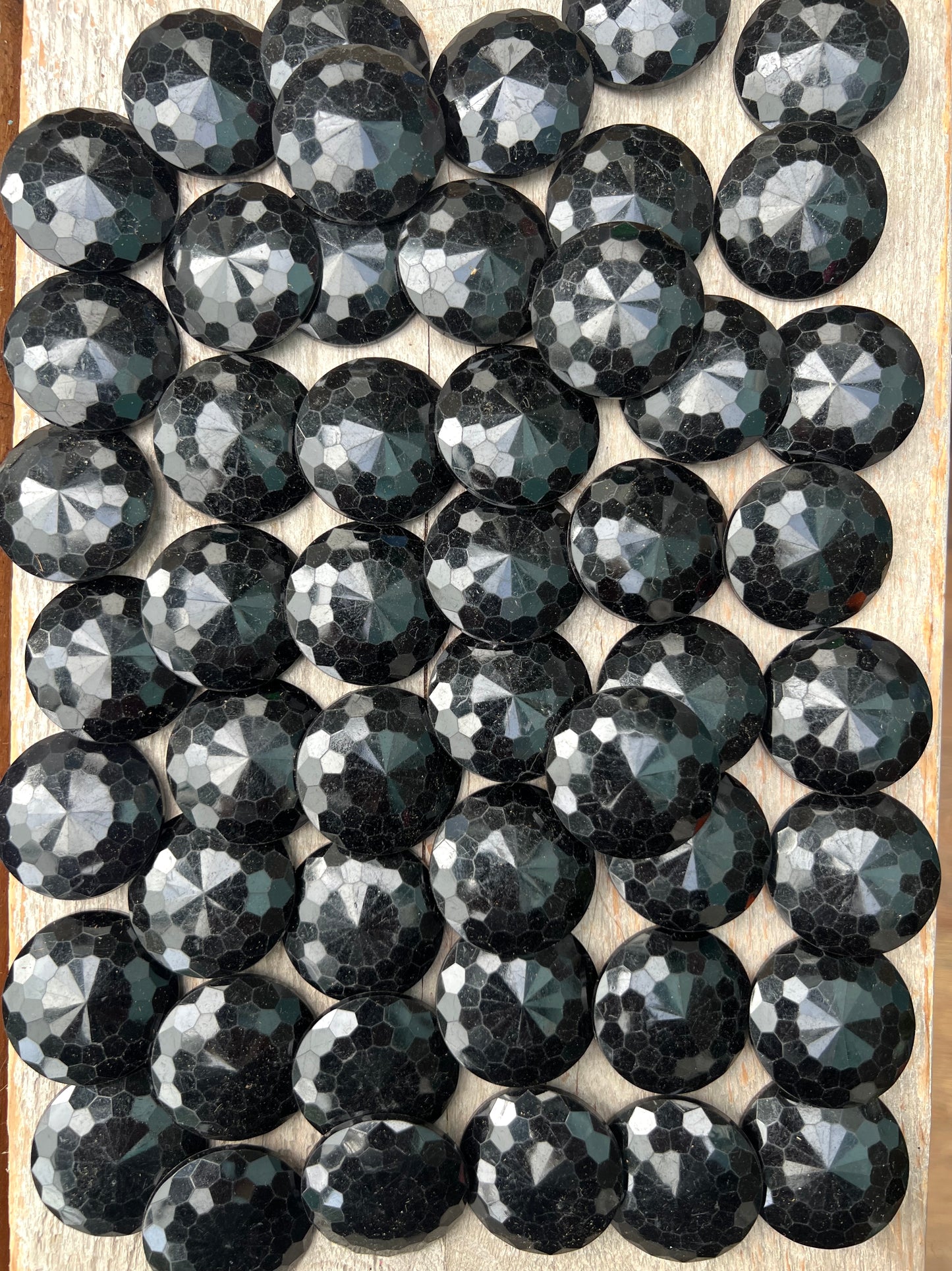 Wholesale 100 Big 3.8cm Shimmery Faceted Black Buttons