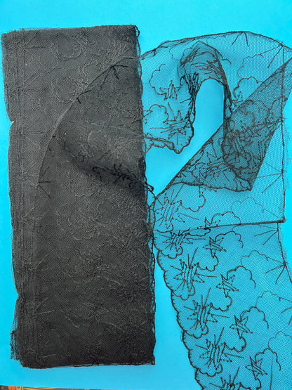 1m of Vintage STARS + LIGHTNING 12cm wide  Black Net Trim.