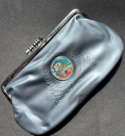 Wonderfully Kitsch Vintage Purse Featuring a Lenticular Fiddle Playing Cat