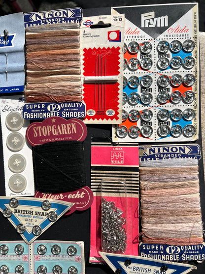 20 pieces of Vintage Haberdashery
