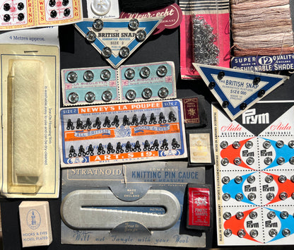 20 pieces of Vintage Haberdashery